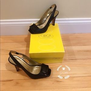 Joan & David Women’s Black Heels In Sz 6.5M